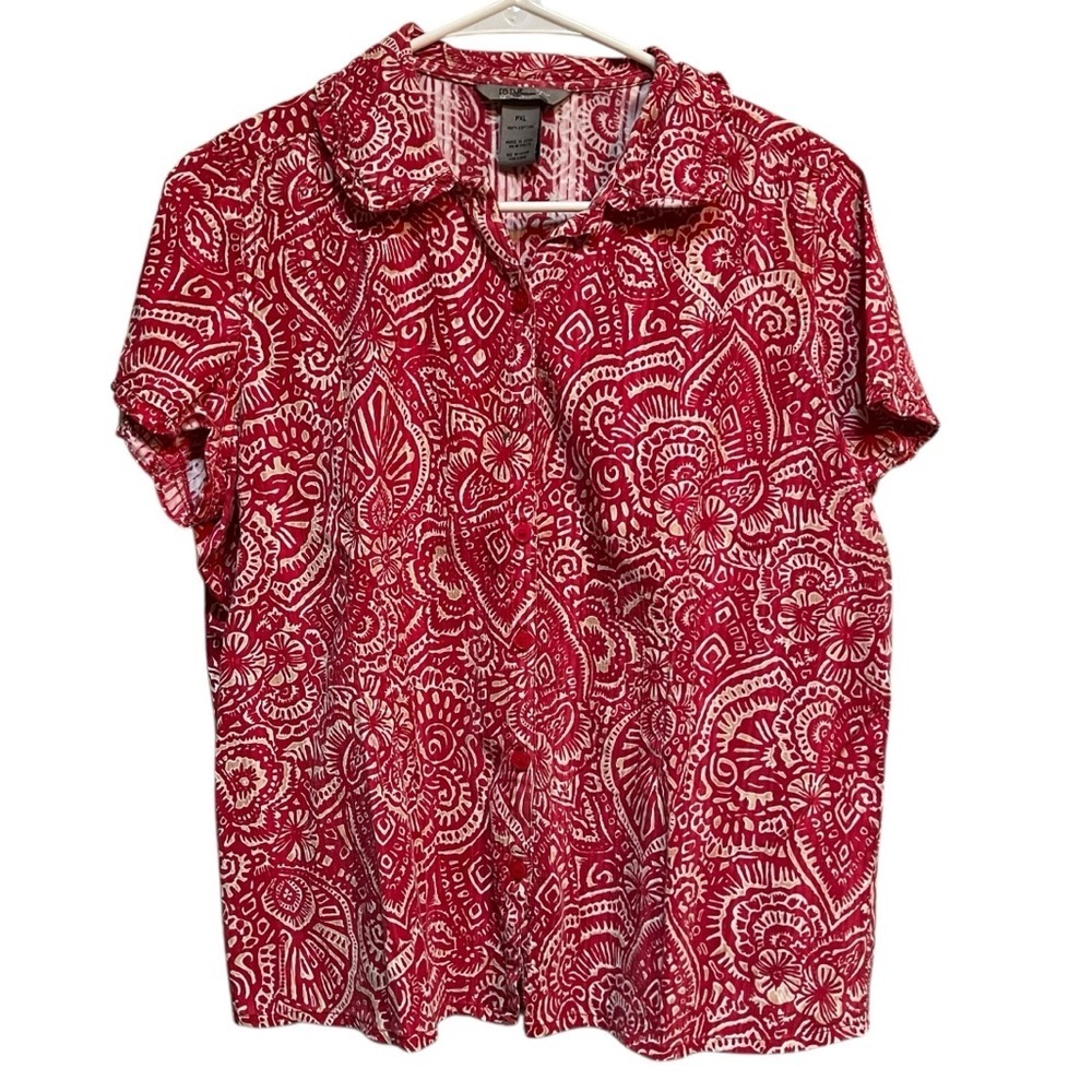 IB Diffusion Women's Size Petite XL Button Down Blouse Red White Paisley Floral